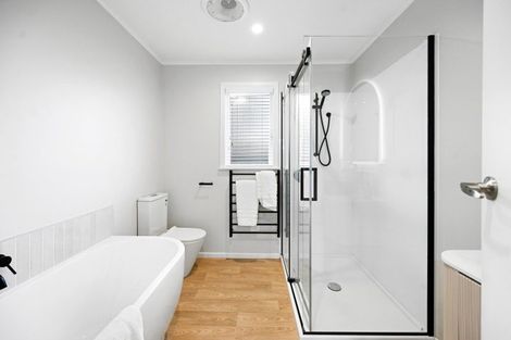 Photo of property in 10 Rosalind Street, Deanwell, Hamilton, 3206