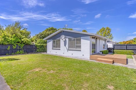 Photo of property in 2/10 Brogar Place, Casebrook, Christchurch, 8051