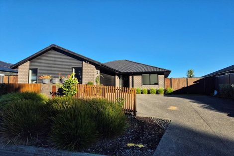 Photo of property in 11 Springwater Lane, Pyes Pa, Tauranga, 3112