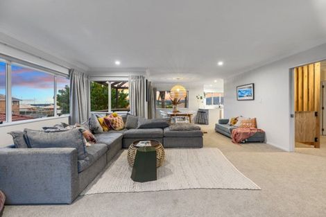 Photo of property in 38 Plateau Heights, Mount Maunganui, 3116