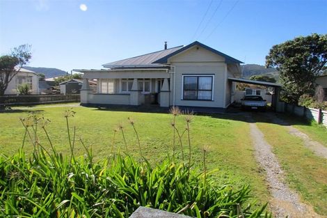 Photo of property in 95 Blake Street, Blaketown, Greymouth, 7805