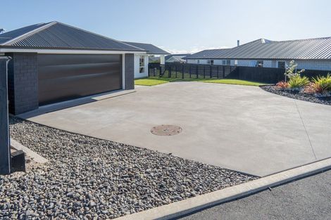Photo of property in 4 Korokia Way, Richmond Heights, Taupo, 3330
