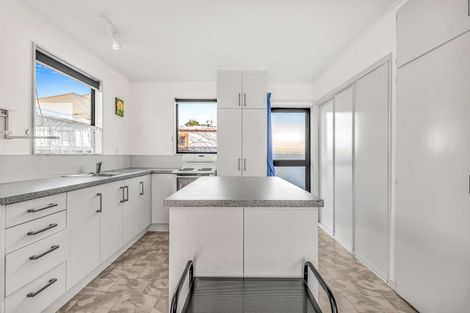 Photo of property in 105 Charles Street, Blenheim, 7201