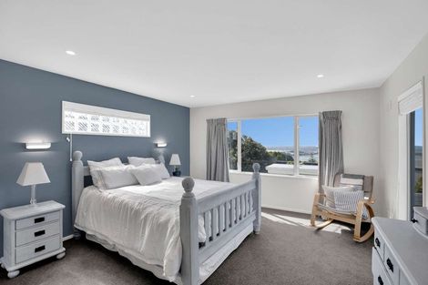 Photo of property in 3 Ledger Lane, Mount Pleasant, Christchurch, 8081