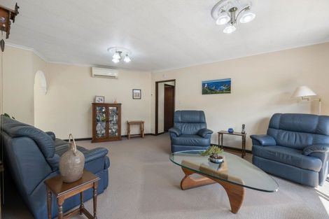 Photo of property in 2/35 Picton Avenue, Riccarton, Christchurch, 8011