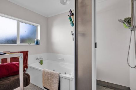 Photo of property in 1284 Mountain Road, Inglewood, 4389