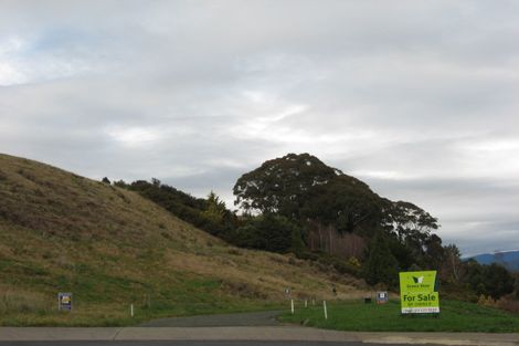 Photo of property in 28 Arapeta Place, Takaka, 7110