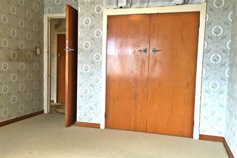 Photo of property in 128 Avondale Road, Avondale, Auckland, 1026