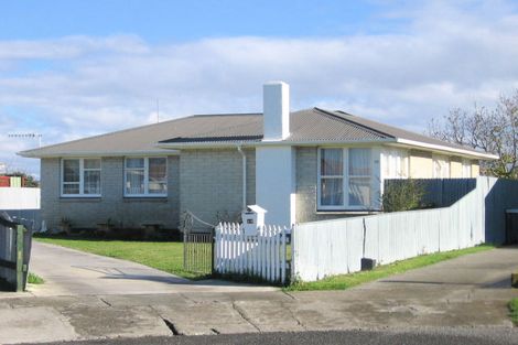 Photo of property in 19 Wallis Place, Onekawa, Napier, 4110