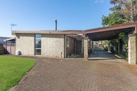 Photo of property in 28 Iles Road, Lynmore, Rotorua, 3010
