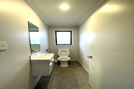 Photo of property in 15 Shortland Street, Wainoni, Christchurch, 8061