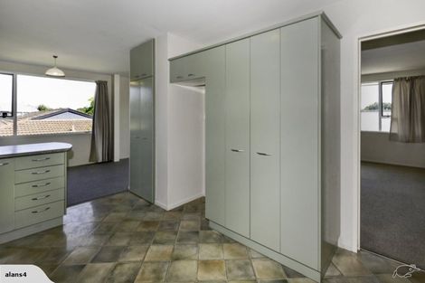 Photo of property in 2/33 Northfield Road, Casebrook, Christchurch, 8051