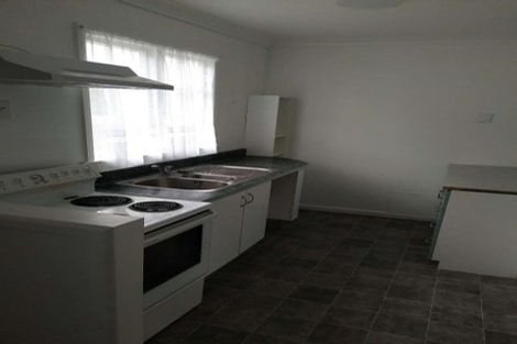 Photo of property in 17 Larsen Court, Roslyn, Palmerston North, 4414