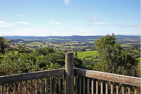 Photo of property in 501 Redoubt Road, Flat Bush, Auckland, 2019
