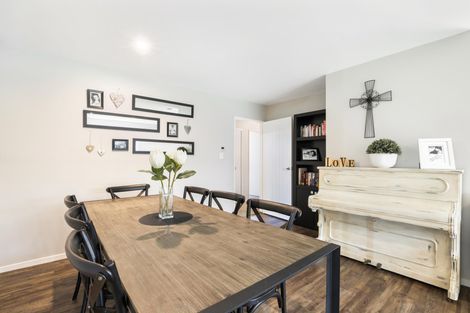 Photo of property in 10 Pyne Crescent, Pokeno, 2402