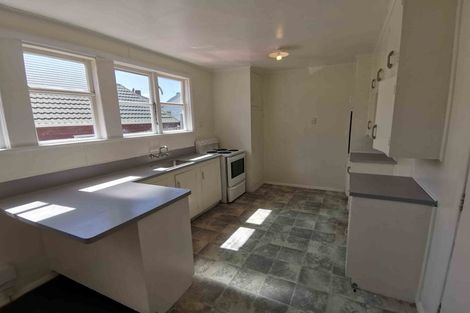 Photo of property in 2 Takatimu Way, Johnsonville, Wellington, 6037