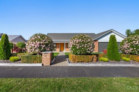 Photo of property in 11 Ormrod Grove, Riverstone Terraces, Upper Hutt, 5018