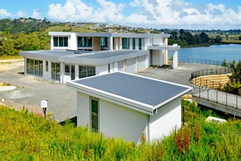 Photo of property in 255 Paremoremo Road, Paremoremo, Auckland, 0632