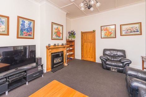 Photo of property in 30 College Street, College Estate, Whanganui, 4500