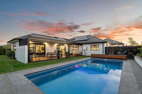 Photo of property in 32 Aidanfield Drive, Aidanfield, Christchurch, 8025