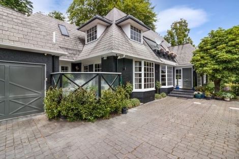 Photo of property in 15 Fendalton Road, Fendalton, Christchurch, 8014