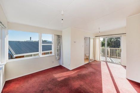 Photo of property in 14 Kowhai Grove, Raumati Beach, Paraparaumu, 5032