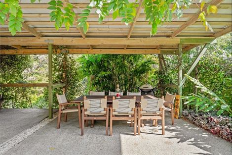 Photo of property in 16 Mccallum Drive, Sandspit, Warkworth, 0982