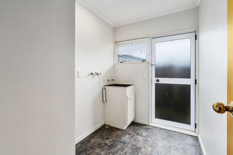 Photo of property in 3a Churchill Avenue, Hokowhitu, Palmerston North, 4410