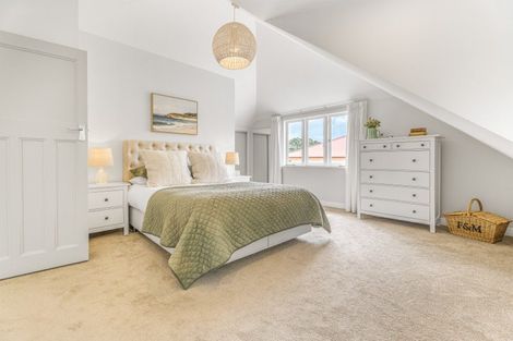 Photo of property in 9a North Avenue, Narrow Neck, Auckland, 0624