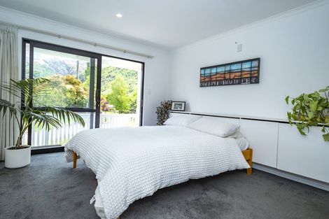 Photo of property in 8 Boundary Street, Arrowtown, 9302