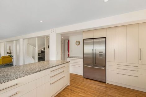 Photo of property in 13 Russo Terrace, Eastbourne, Lower Hutt, 5013