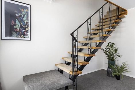 Photo of property in 1 Weld Street, Blenheim, 7201