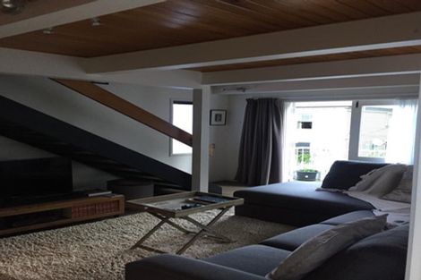 Photo of property in 24 Cottleville Terrace, Thorndon, Wellington, 6011