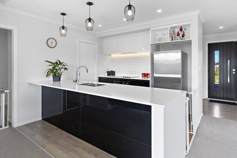 Photo of property in 22 Mitre Way, Solway, Masterton, 5810