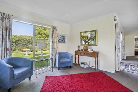 Photo of property in 12 Ruru Place, Levin, 5510