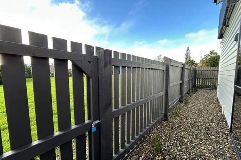 Photo of property in 7a Daytona Road, Henderson, Auckland, 0610