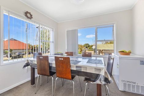 Photo of property in 254 Buckland Road, Mangere East, Auckland, 2024