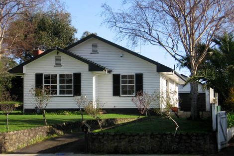 Photo of property in 4 Leigh Place, Awapuni, Palmerston North, 4412
