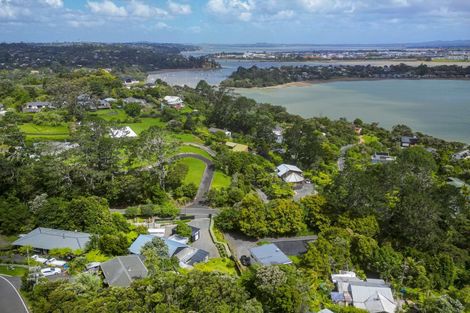 Photo of property in 132 Attwood Road, Paremoremo, Auckland, 0632