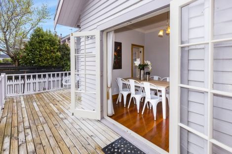 Photo of property in 16 Norton Park Avenue, Fairfield, Lower Hutt, 5011