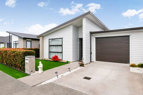 Photo of property in 25 Rosslands Avenue, Karaka, 2124