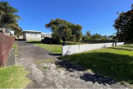 Photo of property in 35 Glenorchy Street, Glen Eden, Auckland, 0602
