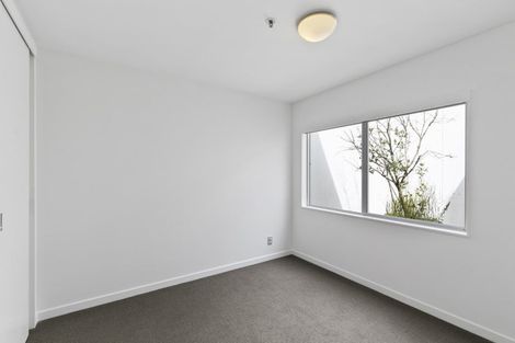 Photo of property in Montreaux Apartments, 10j/164 The Terrace, Wellington Central, Wellington, 6011