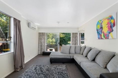 Photo of property in 42a Hicks Close, Whitby, Porirua, 5024