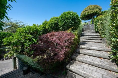 Photo of property in 7 Krissell Place, Acacia Bay, Taupo, 3330