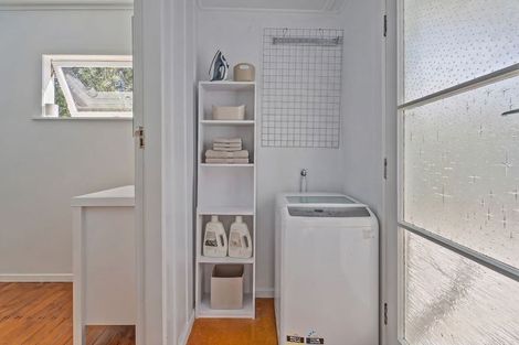 Photo of property in 4 Ocean Beach Road, Tairua, 3508