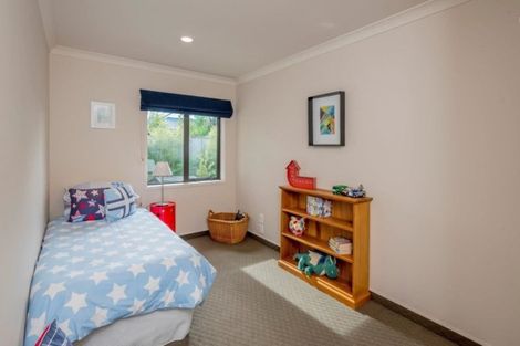 Photo of property in 145 Field Way, Waikanae Beach, Waikanae, 5036