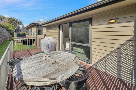 Photo of property in Arno Apartment, 10/8 Mckerrow Place, Sunshine Bay, Queenstown, 9300