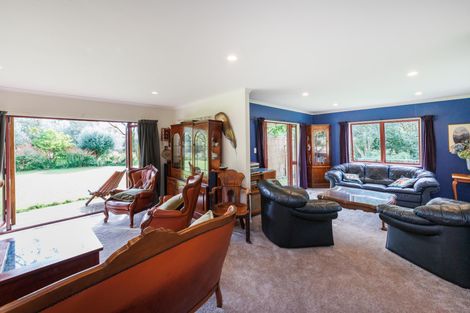 Photo of property in 220 Valley Views, Fitzherbert, Palmerston North, 4472