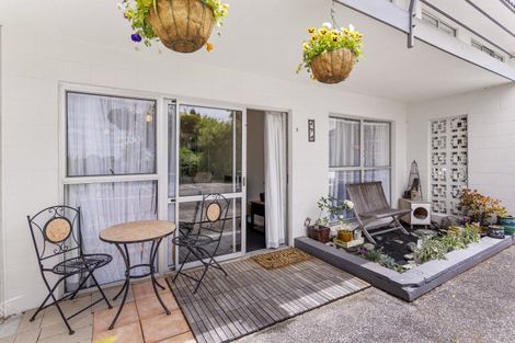 Photo of property in 3/19a Verbena Road, Birkdale, Auckland, 0626